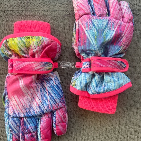 4t girls winter ski set Pink and Blue Patterned Jacket pants and gloves - Picture 6 of 12